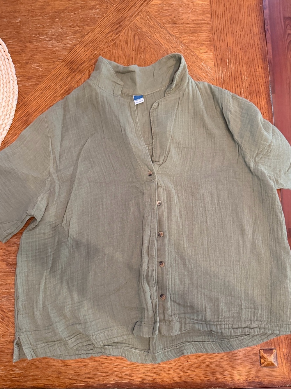 Women’s old navy top